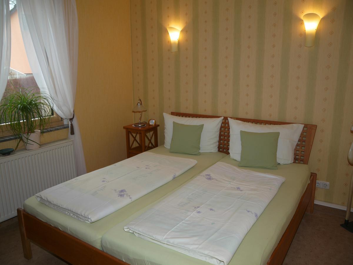 Ferienwohnung Haus "Anna" Bad Blankenburg Kültér fotó